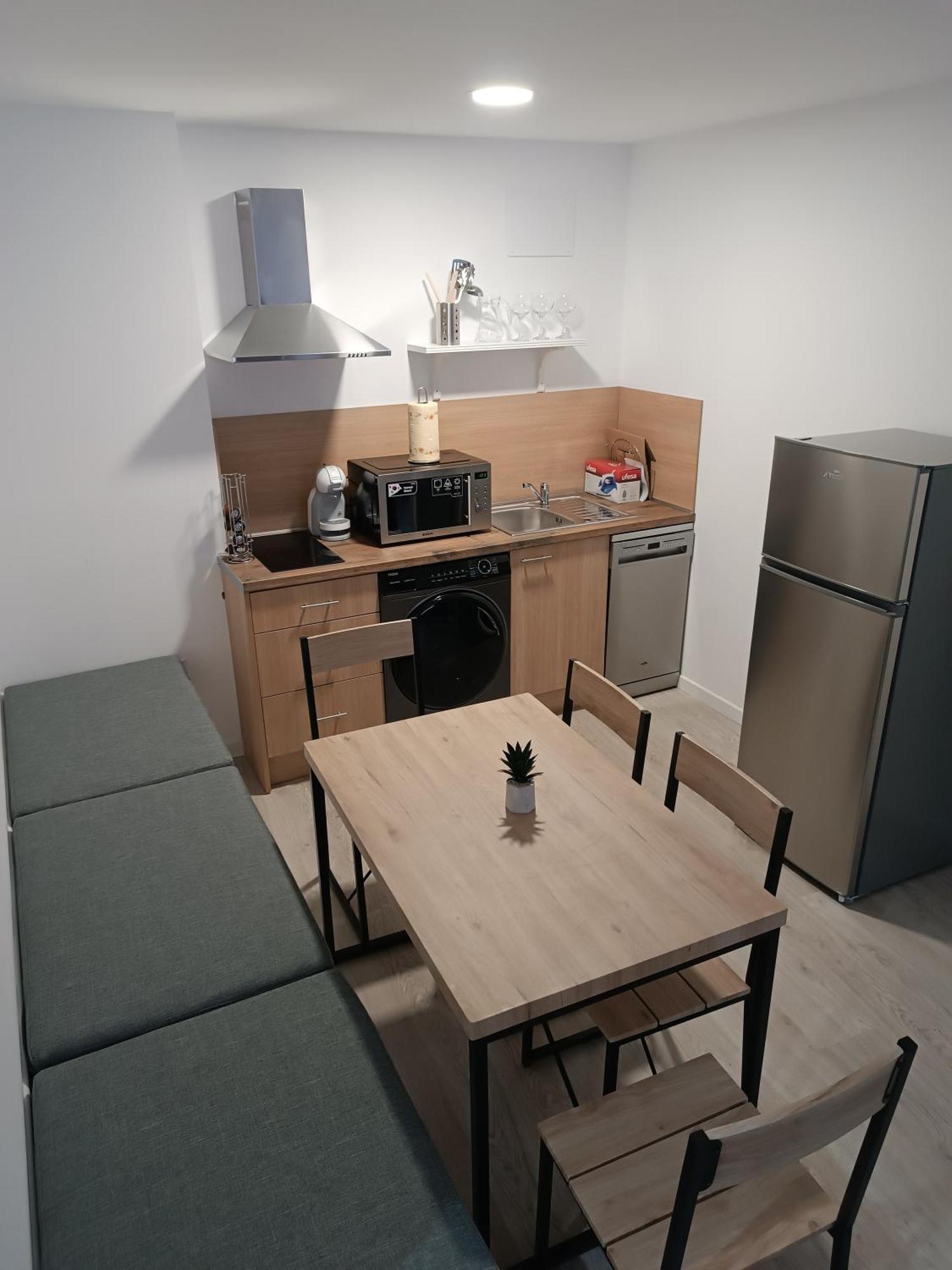 Apartamentos Turisticos Avila Puerta De San Isidro 1-4 Extérieur photo