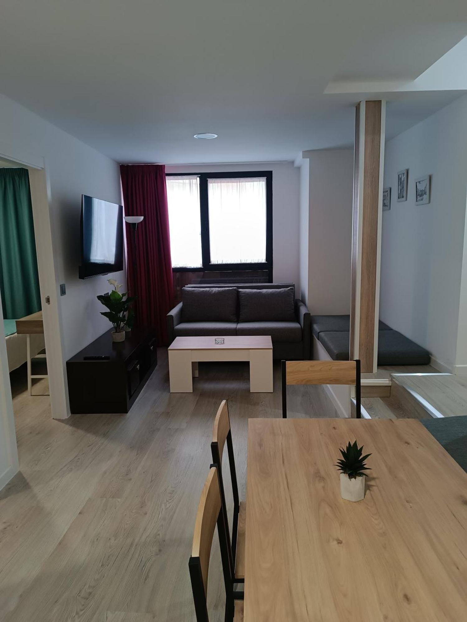 Apartamentos Turisticos Avila Puerta De San Isidro 1-4 Extérieur photo